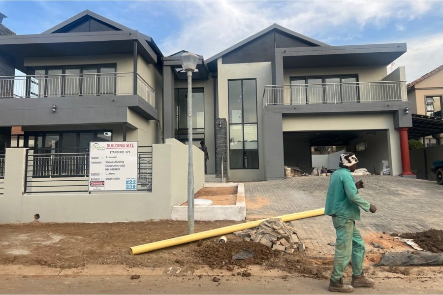 5 Bedroom Property for Sale in Xanadu Eco Park North West